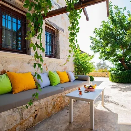 Marsilya Is Stone House For 8 People With A Magnificent Sea View In Kalkan Kaş